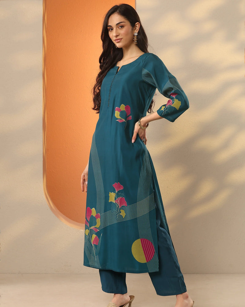 Women's Blue Printed Silk Blend Straight Kurta