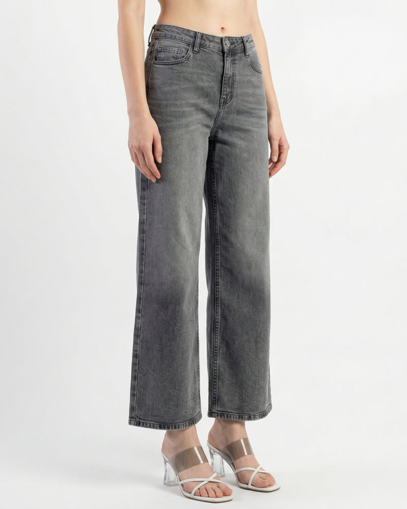 Women's grey relaxed fit wide-leg jeans