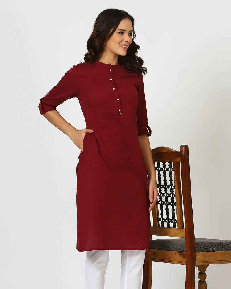 Women's Collar Cotton Blend Straight Kurta