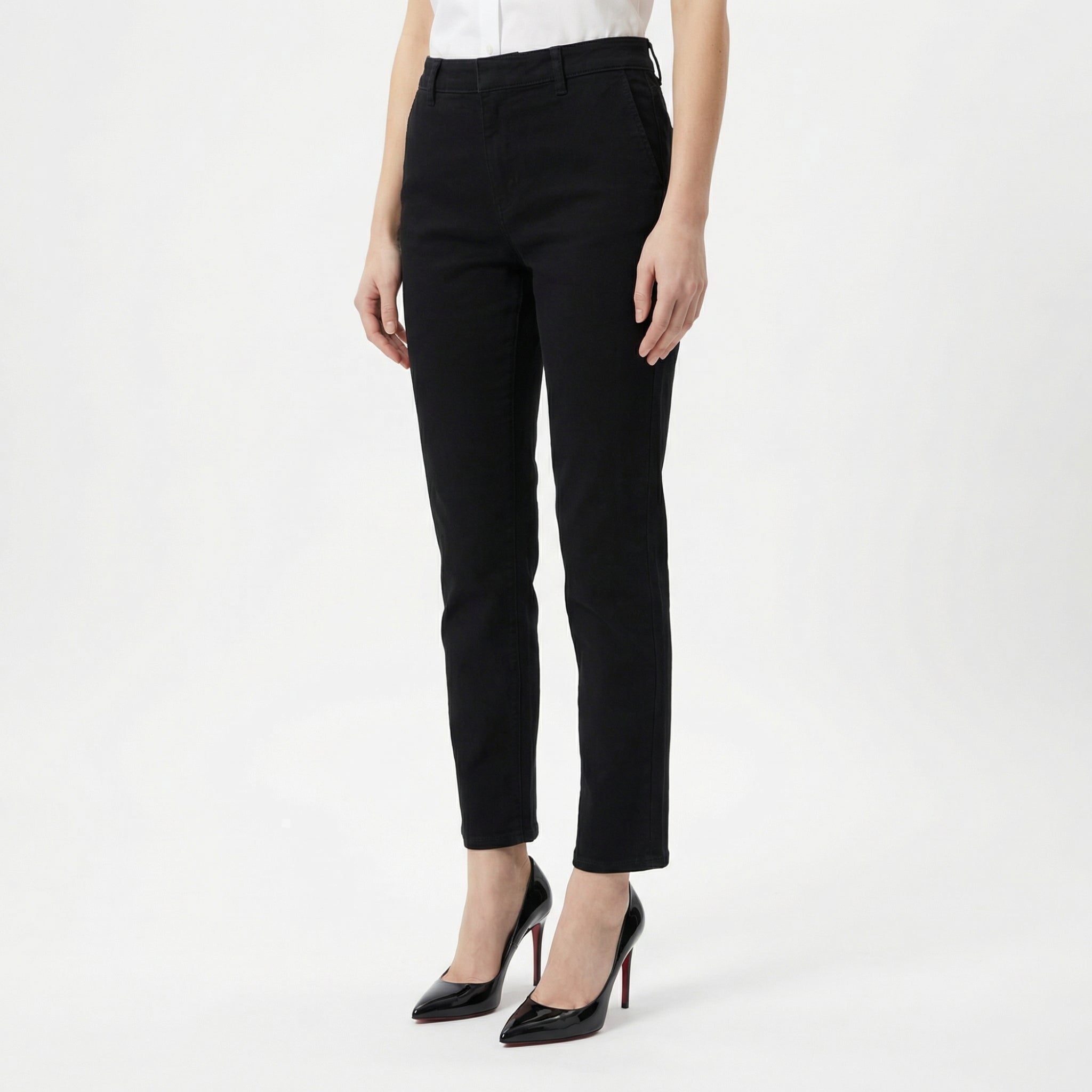 black cigarette leg jeans