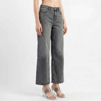 Women's grey relaxed fit wide-leg jeans