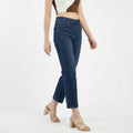 Women's straight-fit blue jeans