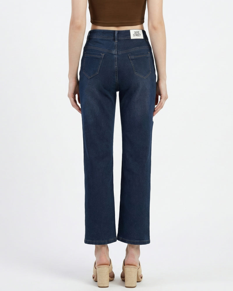 Women's straight-fit blue jeans