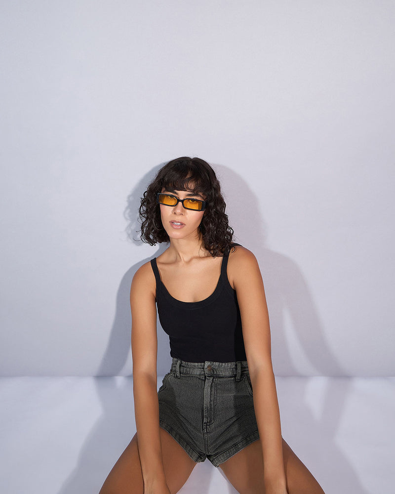 Women Mid-Rise Regular Fit Denim Shorts