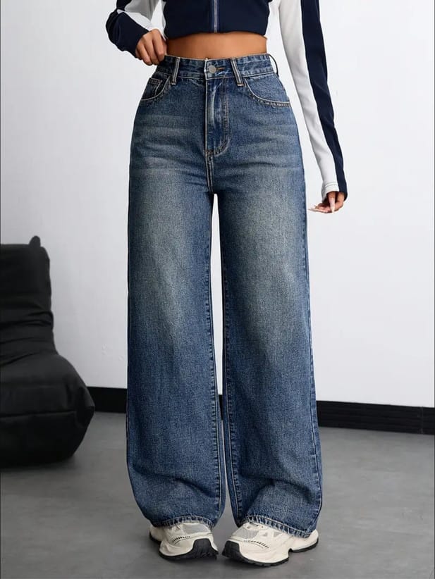 Women Relaxed Fit High Rise Peacock Blue Jeans