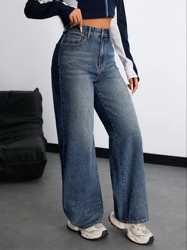 Women Relaxed Fit High Rise Peacock Blue Jeans