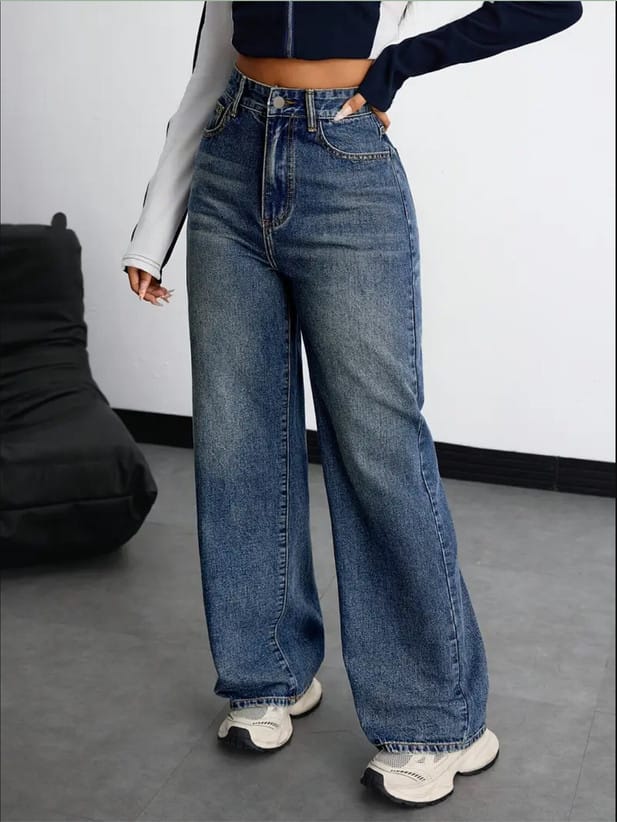 Women Relaxed Fit High Rise Peacock Blue Jeans
