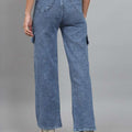Women's wide-leg cargo pants with insert pockets