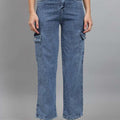 Women's wide-leg cargo pants with insert pockets