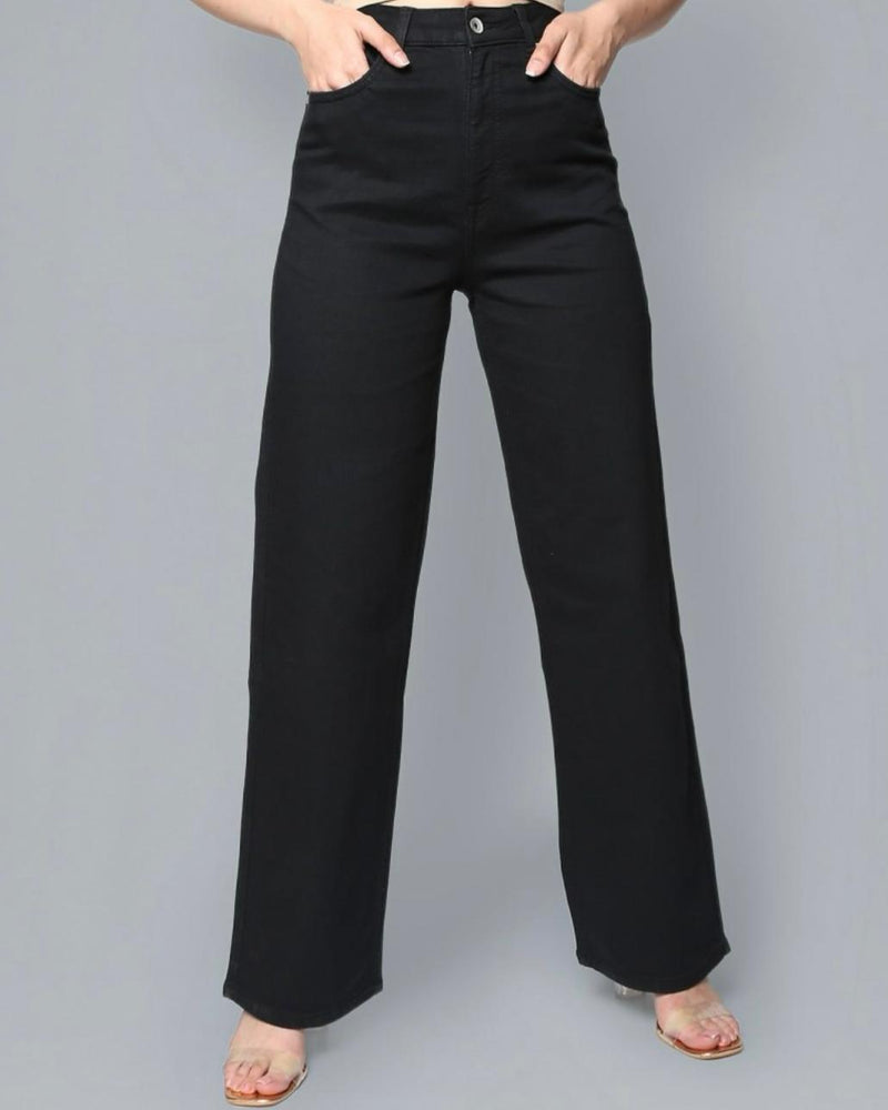 Women's black ankle straight pants