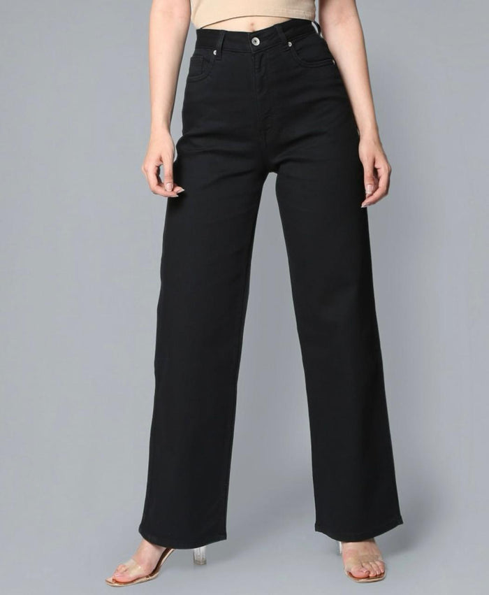 Women's black ankle straight pants