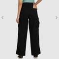 black wide-leg cargo pants for women's